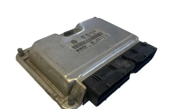 Volkswagen Bora Engine control unit/module 038906012GG 0281010963 1039S00235