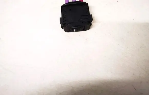 Headlight level height control switch