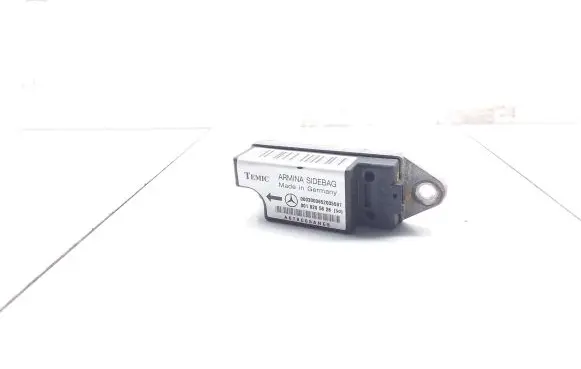 Mercedes-Benz E W210 Airbag deployment crash/impact sensor 0018205626