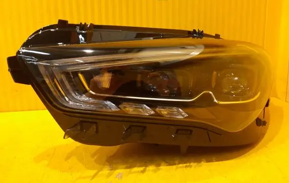 Mercedes-Benz CLA C118 X118 Headlight/headlamp A1189061301