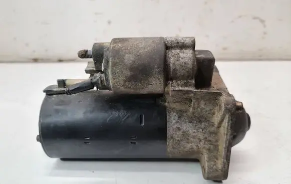 Volvo V70 Starter motor 0001109264 30724473