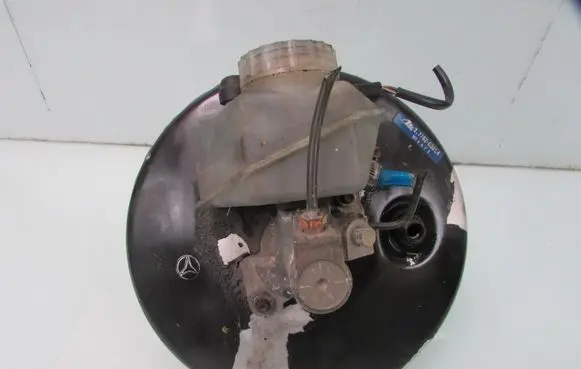 Mercedes-Benz E W124 Brake booster 3776203014 1609A7S