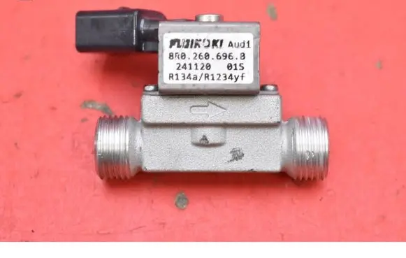 Volkswagen ID.3 Sensor 8R0260696B