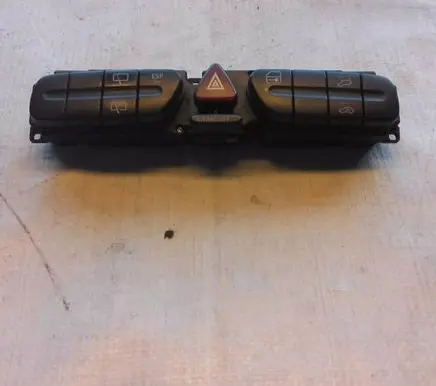 Mercedes-Benz C W203 Hazard light switch 2038219058