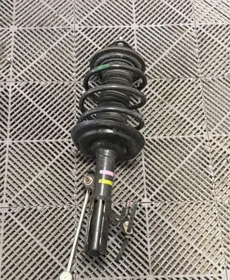 Lexus ES 300h (7th Gen) Front shock absorber with coil spring 4851033871
