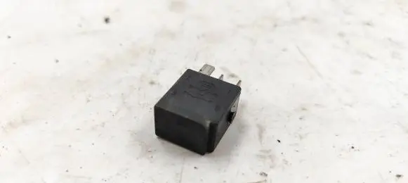 Mercedes-Benz C W203 Other relay 4RA00781300