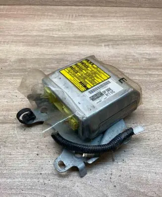 Lexus IS 200-300 Airbag control unit/module 8917053040 1523005071
