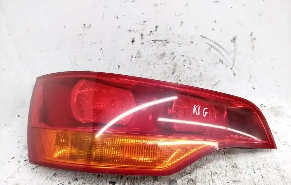 Audi Q7 4L Tailgate rear/tail lights