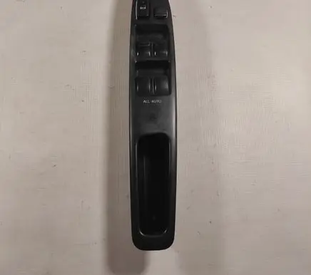 Toyota Avensis Verso Electric window control switch 8404044030 7423244130