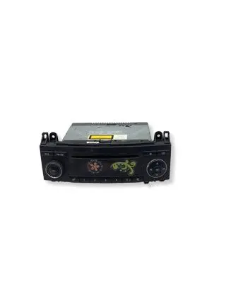 Mercedes-Benz B W245 Radio/CD/DVD/GPS head unit A1698200486