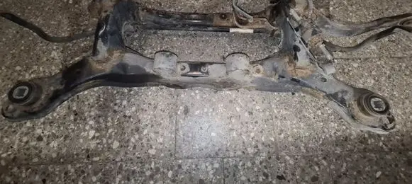 Volvo XC60 Rear subframe 