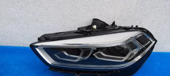 BMW 1 F40 Headlight/headlamp 9448095