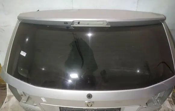 Tailgate/trunk/boot lid