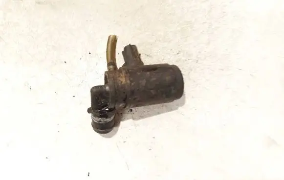 Land Rover Range Rover P38A Windscreen/windshield washer pump 
