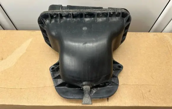 Volkswagen Amarok Air intake duct part 2H1819049