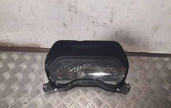 Chevrolet Camaro Speedometer (instrument cluster) 84172783