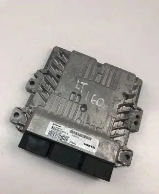 Volvo V60 Engine control unit/module ECU 31355712 S180134103A
