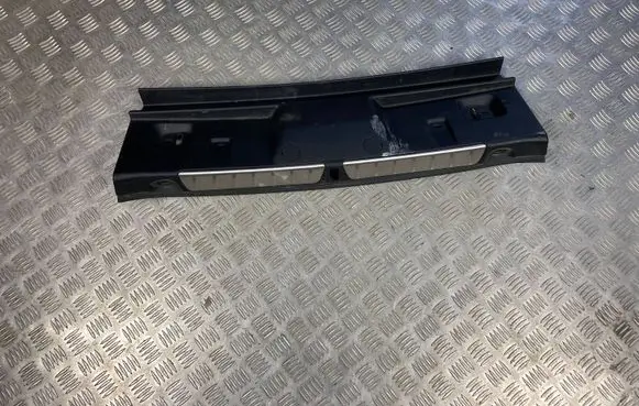 BMW 4 F36 Gran coupe Trunk/boot lower side trim panel 7309520