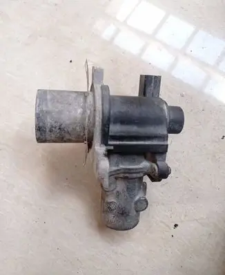 Renault Clio III EGR valve 8200282949