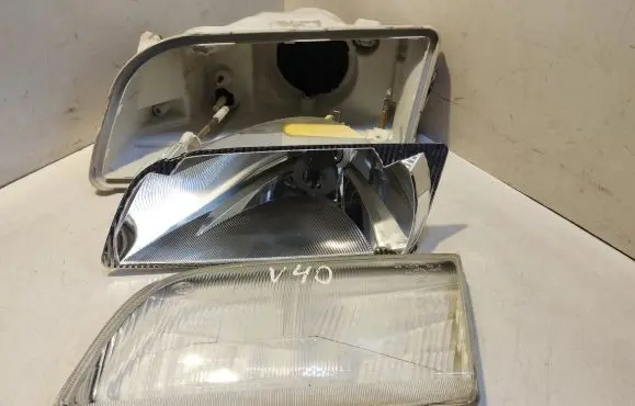 Volvo S40, V40 Headlight/headlamp 14556100 145563L