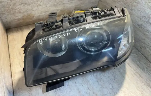 BMW X3 E83 Headlight/headlamp 0301210273