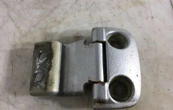 Citroen Jumper Loading door lower hinge B98611