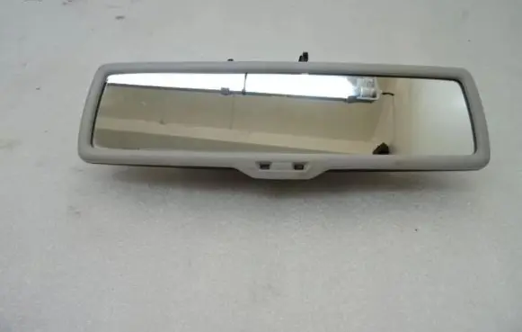 Volkswagen Golf V Rear view mirror (interior) 1K0857511