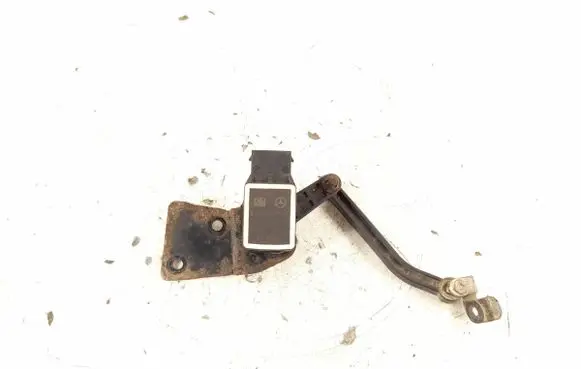 Mercedes-Benz ML W164 Air suspension front height level sensor 0105427717 1643200832