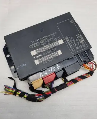 Audi A4 S4 B7 8E 8H Comfort/convenience module 8E0959433CC