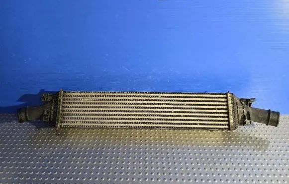 Audi Q5 SQ5 Intercooler radiator 8K0145805G