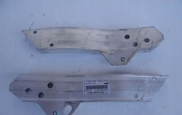 Radiator support slam panel bracket