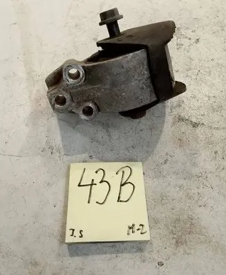 Volvo V40 Engine mount vacuum valve 8200000012