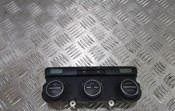 Volkswagen PASSAT B6 Climate control unit