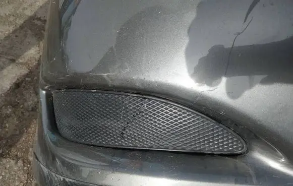 Toyota Corolla E120 E130 Front bumper lower grill