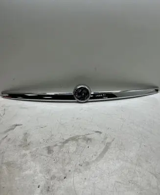 Opel Insignia A Tailgate trim 22803609