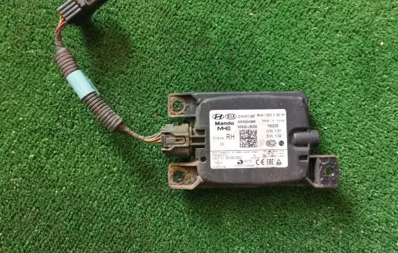 Hyundai Kona I Blind spot module 95820J9000