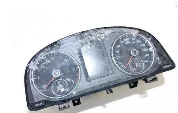 Volkswagen Caddy Speedometer (instrument cluster) 2k0920 976a