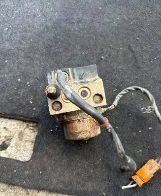 Honda CR-V ABS Pump A4044001056