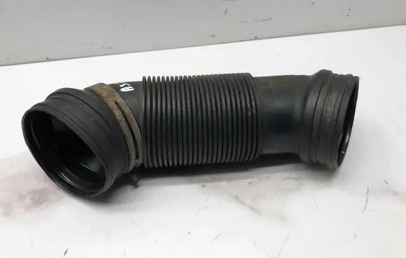 Audi A3 S3 8P Air intake hose/pipe 1K0129684L 446149