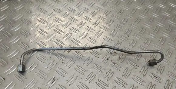 Toyota RAV 4 (XA30) Fuel main line pipe
