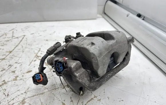 Tesla Model 3 Rear brake caliper 109848200F TIHCC18
