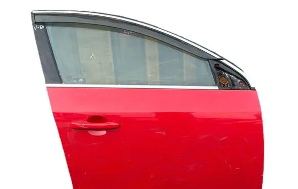 Volvo V60 Front door