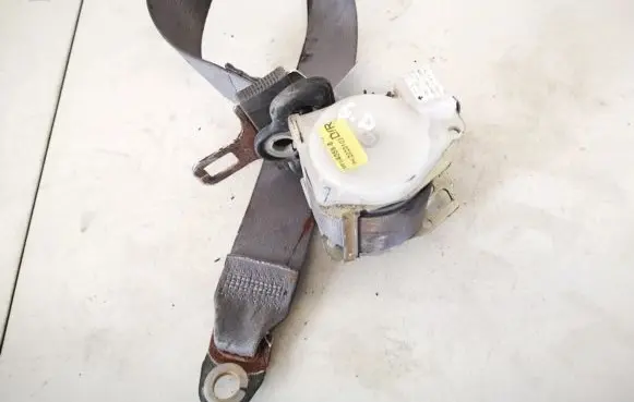 Dodge Durango Rear seatbelt p5hp641d5ae