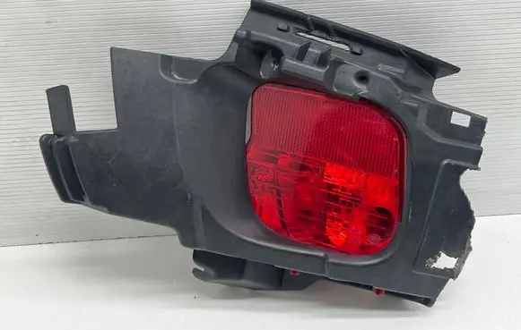 Citroen C5 Aircross Rear bumper light 9811718380