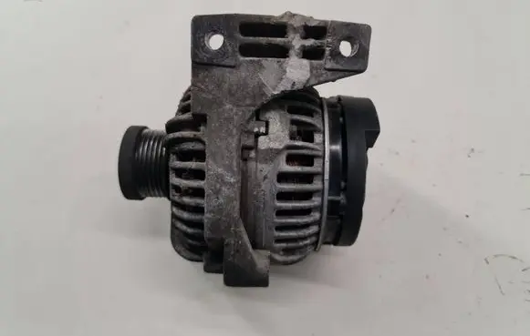 Volvo V70 Generator/alternator 8676498 0124525029 1475140A