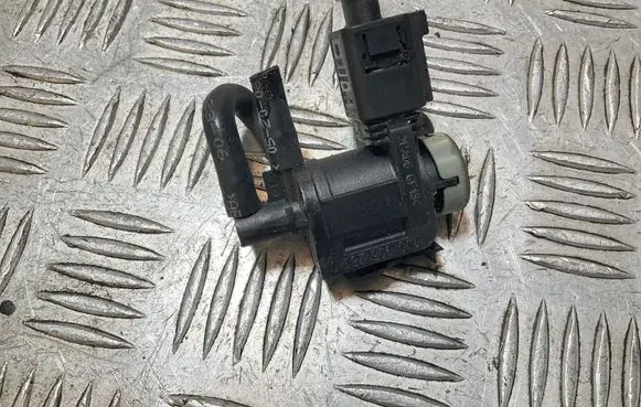 Seat Altea XL Turbo solenoid valve 1J0906283C
