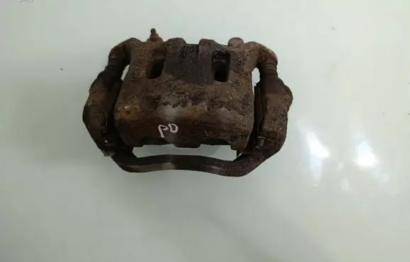 Front brake caliper
