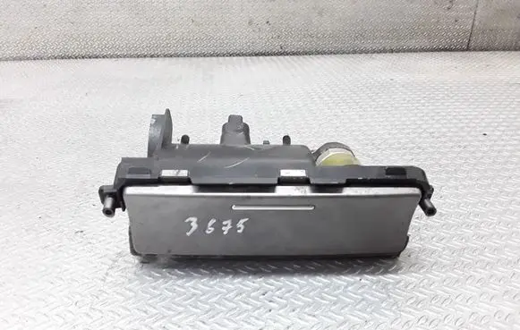 Subaru Outback Ashtray (front) 