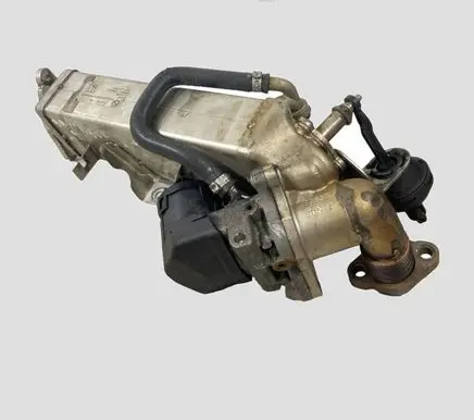 BMW 3 E90 E91 EGR valve cooler 78107516 7810751