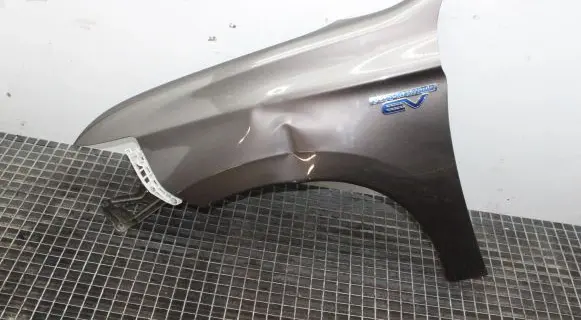 Mitsubishi Outlander Fender